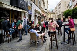 Diễn biến COVID-19 tới 6 giờ sáng 8/5: Thế giới 270.302 ca tử vong, tín hiệu lạc quan xuất hiện tại nhiều nước